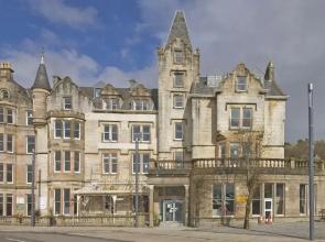Perle Oban Hotel & Spa