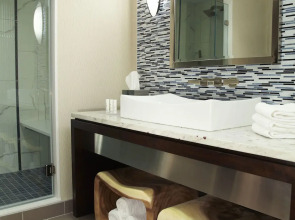 Courtyard by Marriott Buffalo Amherst/University