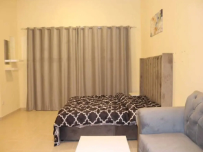 Lovely Studio With Balcony And Free Parking