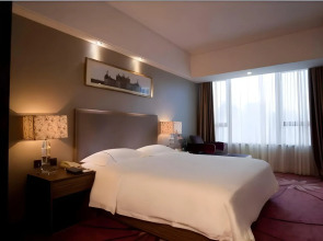 La Perle International Hotel - Free shuttle between hotel and Exhibition Center during Canton Fair & Exhibitor registration Counter