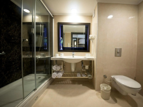 Limak Atlantis De Luxe Hotel & Resort