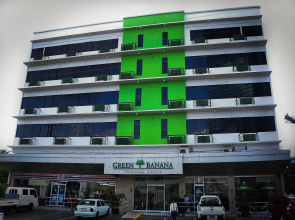 Green Banana Business Hotel