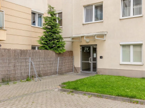 Family Unique Apartment Wola by Renters