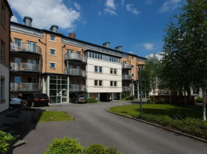 19 John Walker House