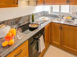 AX Sunny Coast Resort & Spa