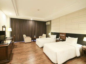 Sai Gon Ha Long Hotel