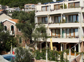 12 Room Balcony sea Side