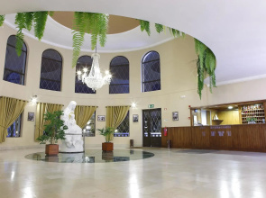 Domus Pacis Fatima Hotel