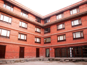 Khwapa Chhen Guest House and Restaurant