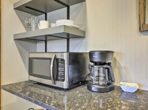 Cozy Fredericksburg Studio Near Wineries!