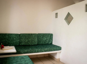 Suites & Hotel Punta Esmeralda