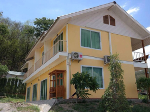 Mai Ngern Mai Thong Resort