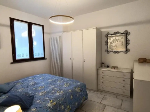 House in a beautiful residence with garden, swimming pool and parking spot - Larihome A07
