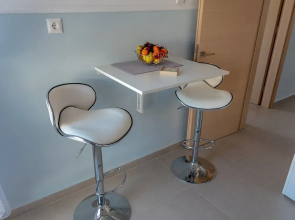 Dimi Seafront Partment by Rentals Pro