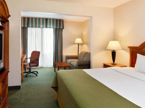 Holiday Inn Hotel & Suites Bettendorf