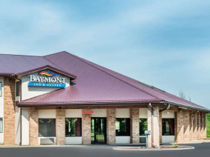 Baymont Inn & Suites Warrenton