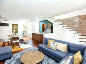 Green Gorgeous - 3 Bedroom Getaway in the Heart