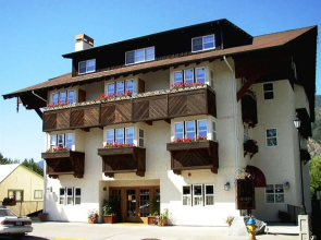 Blackbird Lodge