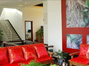 Tengchong International Golf Yalida Forest Villa Hotel