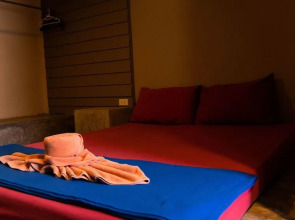 Bodega Pool Party Koh Phangan