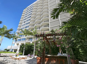 Hilton Vacation Club The Modern Honolulu