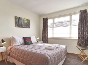 Merino Villa 1 - Christchurch Holiday Homes