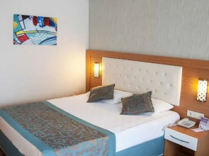 Side Win Hotel & Spa