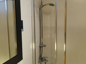 Hotel Transit