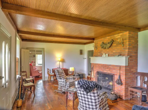 Historic Ottawa Lake House: Deck, Barn + 96 Acres!
