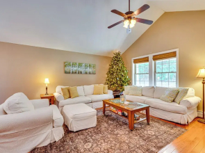 Private Community Beach: Family Conway Retreat!