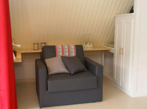 Luxurious Holiday Home in Delain with bubble bath