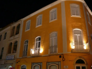Temple Suites Guest House