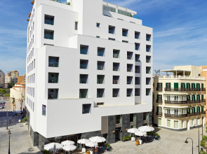 H10 Croma Malaga