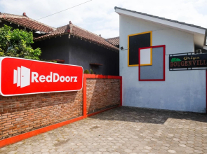 RedDoorz @ Griya Bougenville Magelang