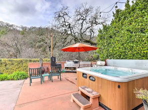Wine Country Retreat at Private Creekside House!