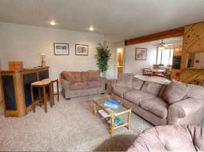 Rim Trail and Relax by Lake Tahoe Accommodations
