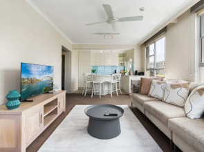 Harbourside 53 in Mcmahons Point