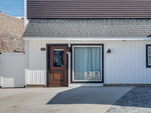Downtown Minocqua Retreat: Walk to Minocqua Lake!