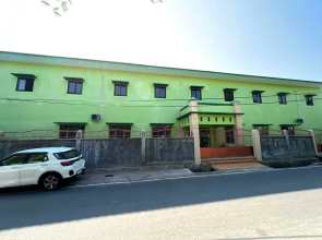 Hotel O Kost Gowa Near Gowa