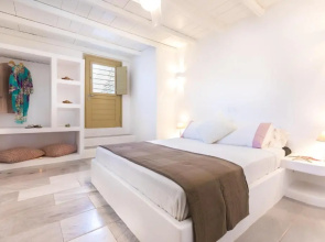 Kallirroe Deluxe Villa with Sea View and Pool
