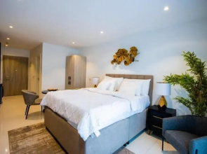 Splendid Apartment at The Lennox