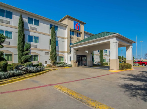 Motel 6 Dallas, TX - North - Richardson