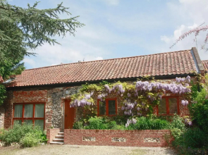 The Street Farm Barn