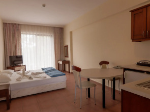 Отель Lemas Suite