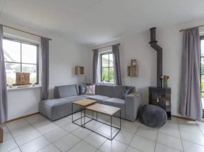 Stylish and Modern Furnished Holiday Villa