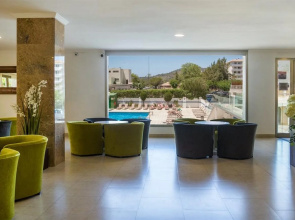 Apartamentos Sol y Vera