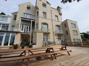 Ventnor Towers