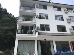 Chunmian Music Hostel