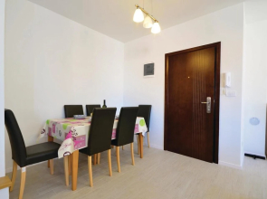 Beautiful Home in Privlaka With Wifi and 2 Bedrooms