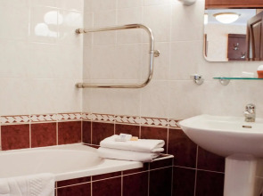 Отель «Салют»